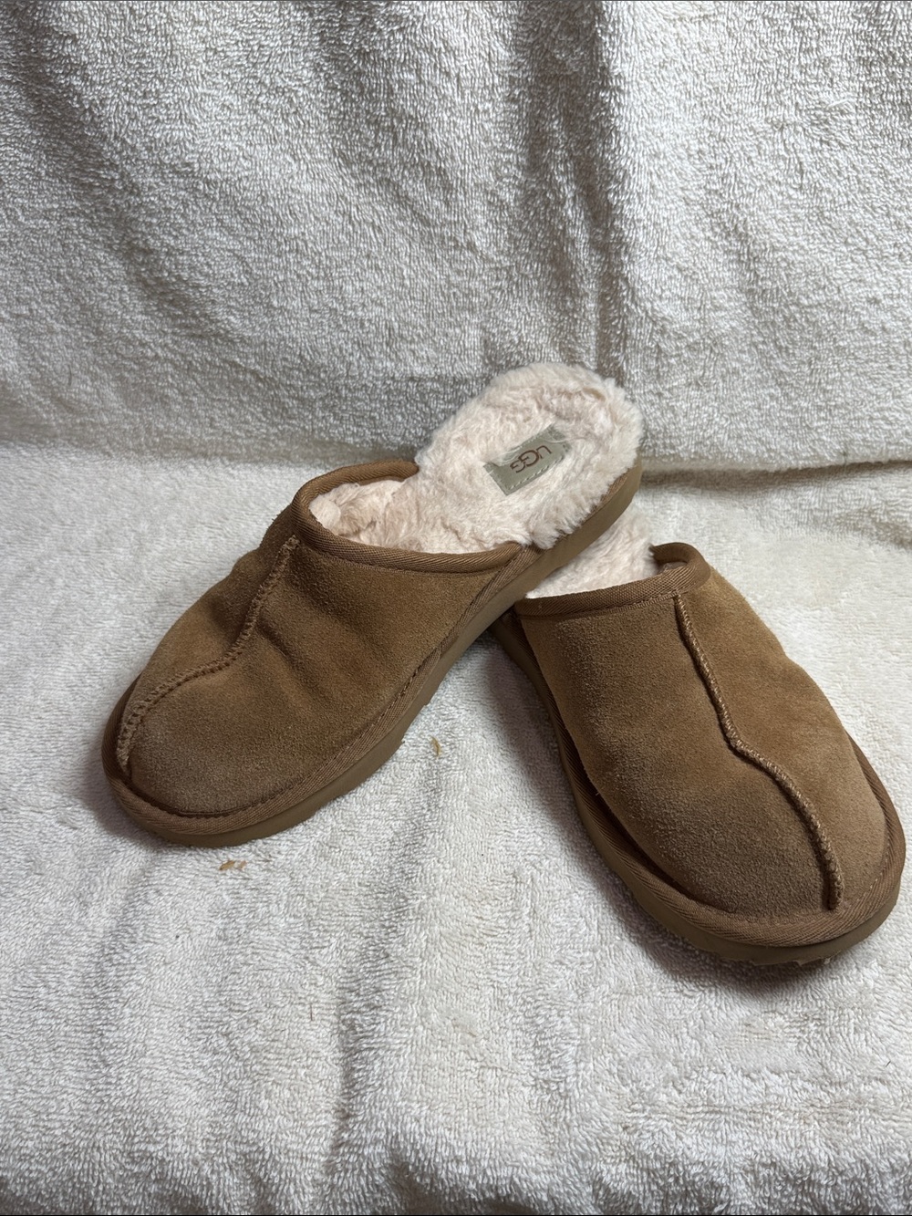 UGG Chestnut/Tan Suede Shearling-Lined Slide Mules